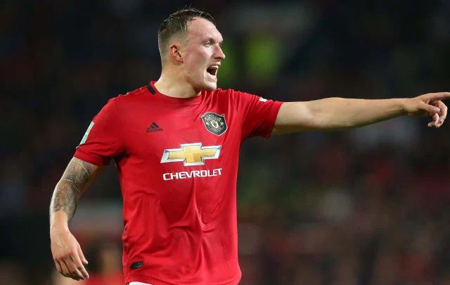 Fulham eager about Phil Jones