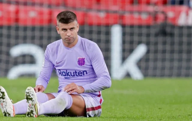 Gerard Pique picks up calf injury