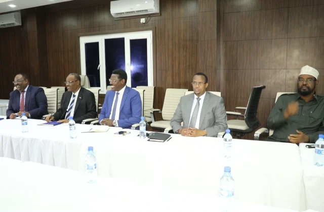 Habraaca doorashada oo laga digay ‘inuu sababi