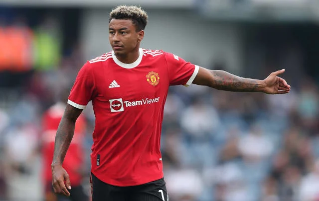 Jesse Lingard can push to move away