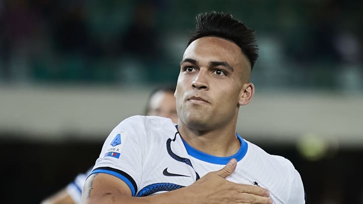 Lautaro Martinez extends Inter contract