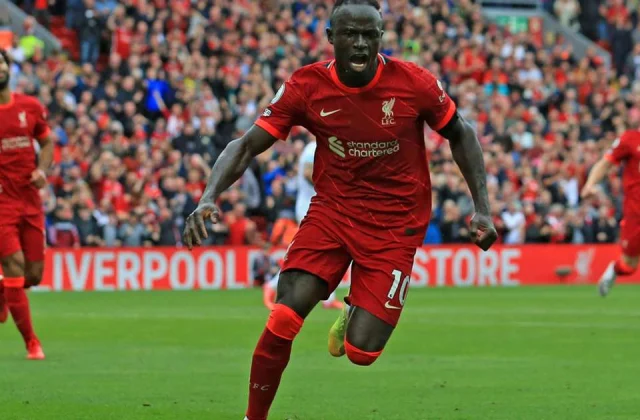 Liverpool 2-0 Burnley: Jota and Mane send Klopp’s men back to victory in front of Anfield crowd