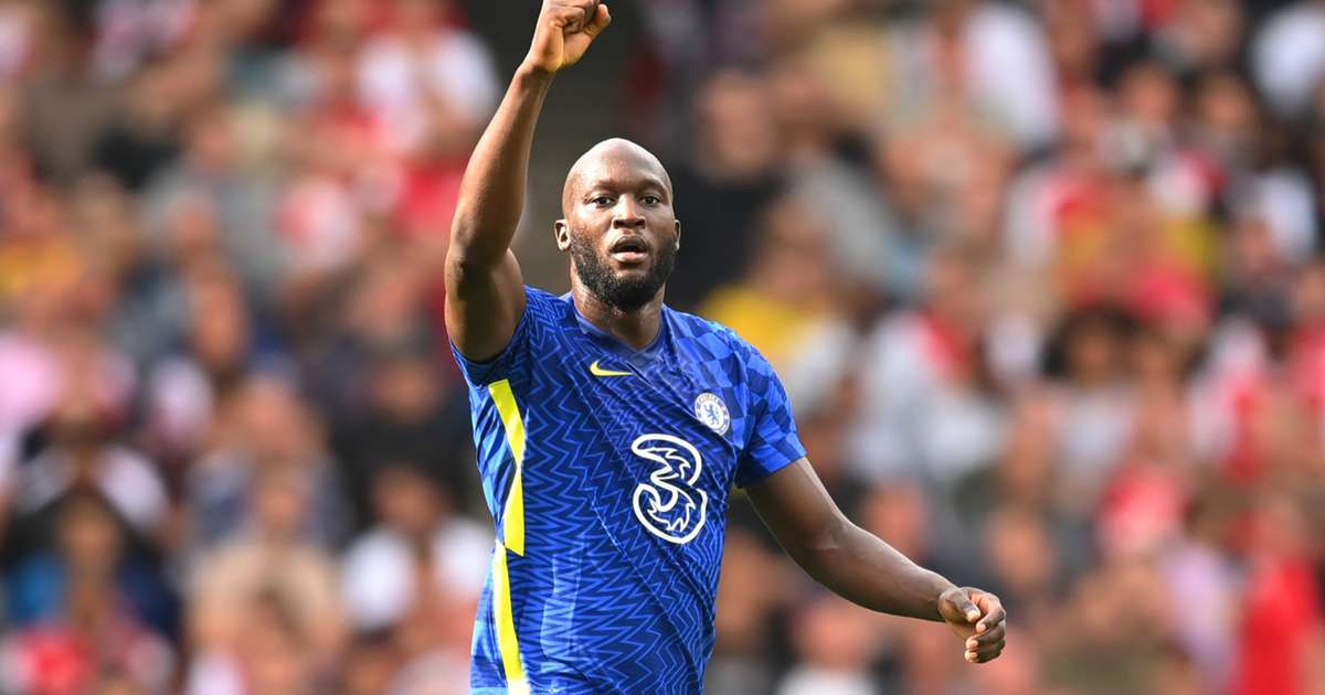 Lukaku emulates Chelsea hero Drogba, puts sorry Arsenal to sword