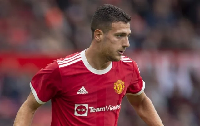 Man Utd switch information: Dortmund need Dalot mortgage