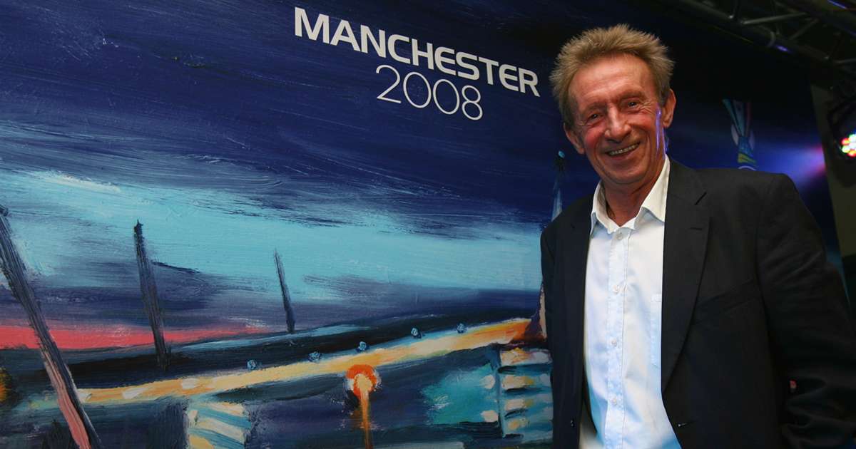 Manchester United legend Denis Law suffers from dementia