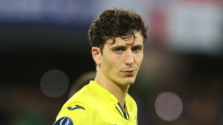 New bid for Pau Torres