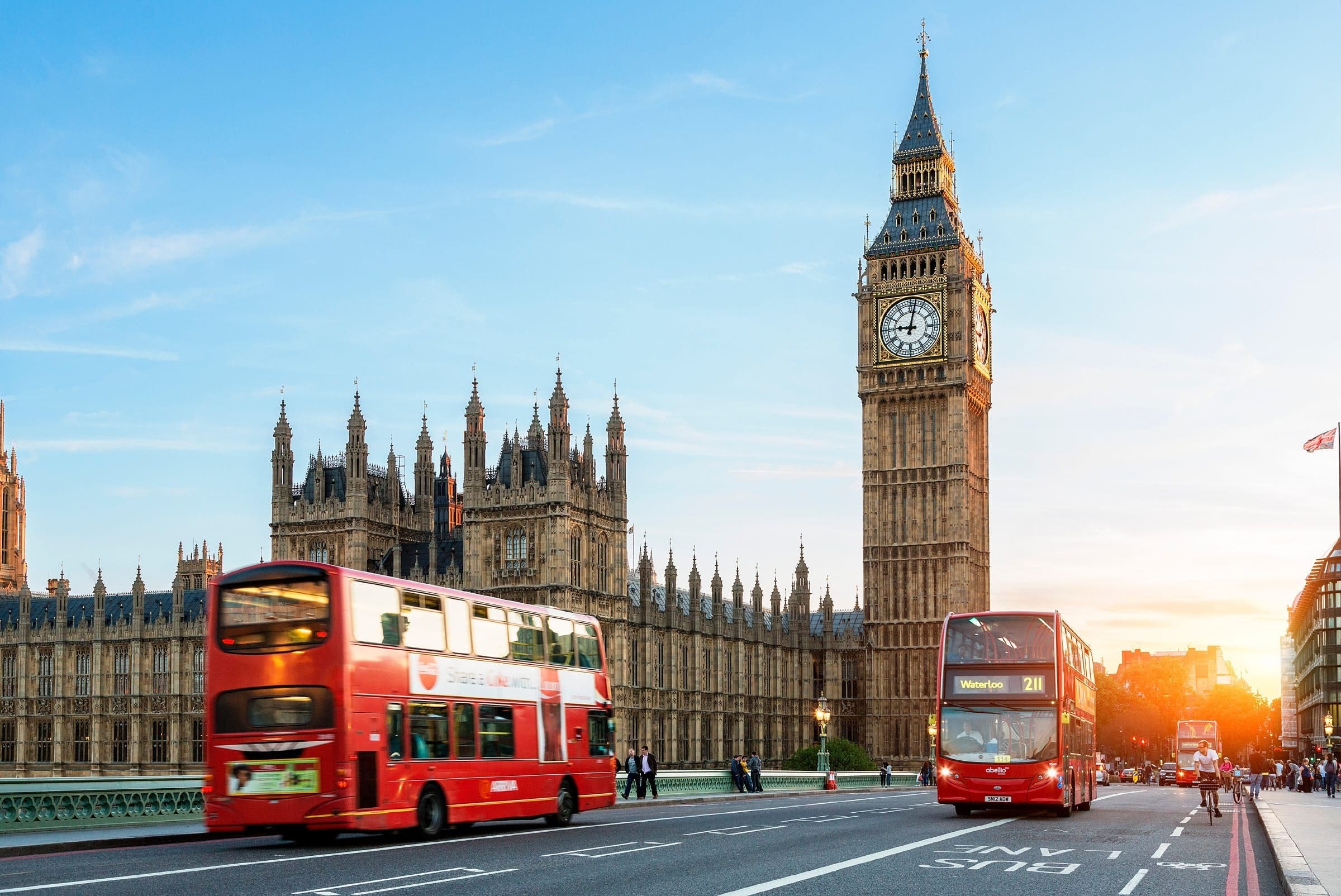 Nin SOOMAALI ah oo lagu gowracay magaalada London