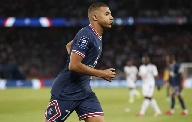 PSG accepts Mbappe’s bid of 180 million euros