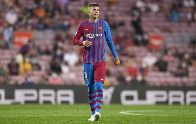 Pique confirms that other stars have agreed on salary cuts