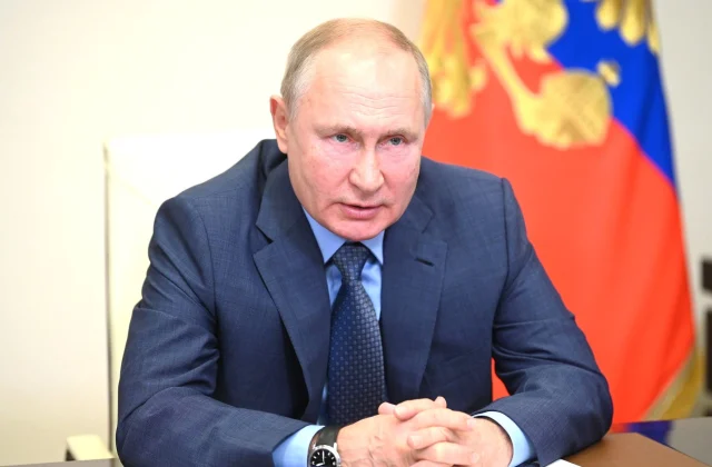 Putin oo taageeray Taalibaan una digay dalalka