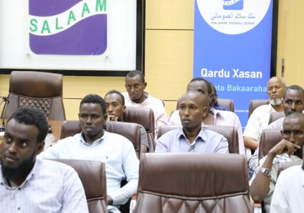 Salaam Somali Bank Provides Micro Credit to Small Businesses in Mogadishu