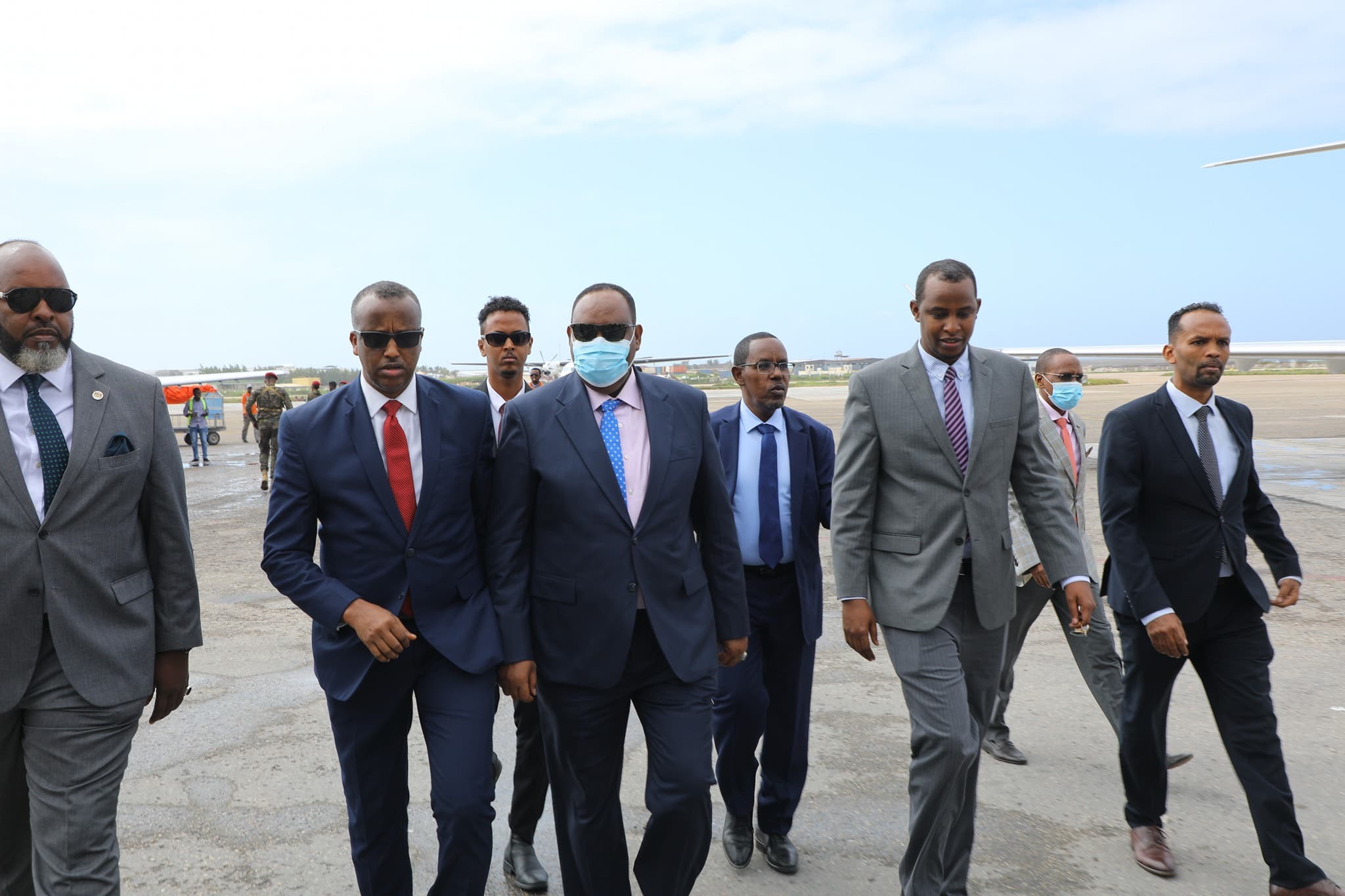 Sawirro: DENI oo lagu soo dhoweeyey Muqdisho iyo