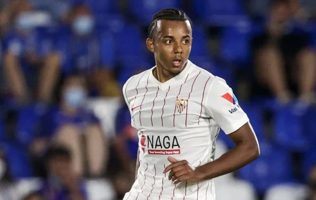 Sevilla denies Jules Kounde settlement