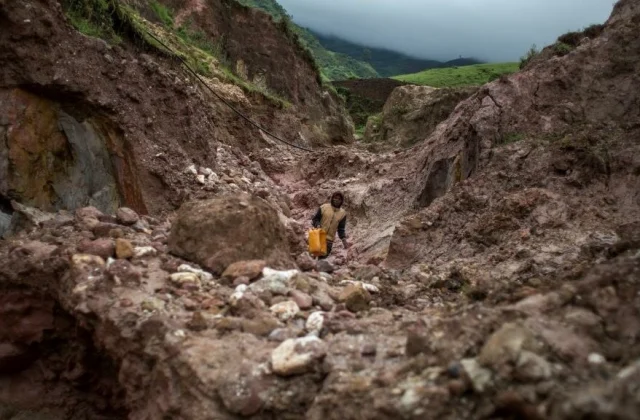 South Kivu authorities suspend nine activities