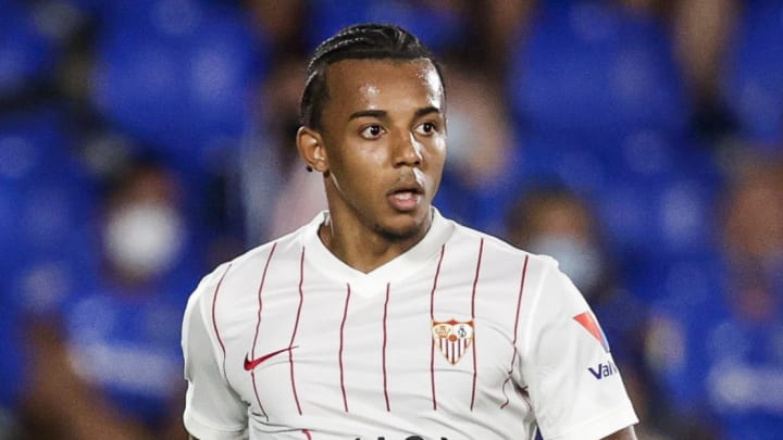 The Blues are approaching the Kounde acquisition
