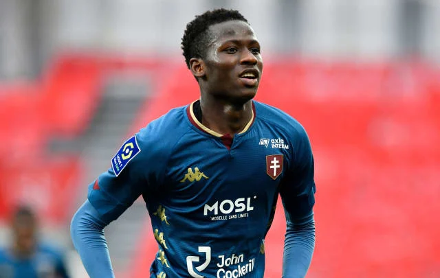 Tottenham verify the signing of Pape Matar Sarr