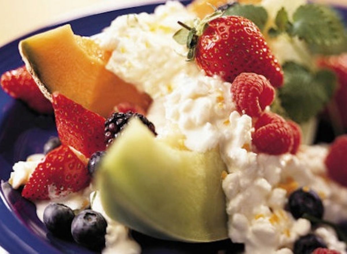 cottage cheese oat fruit