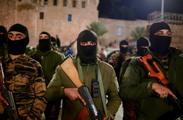 Al-Mishri defends the appointment of a new prime minister as an armed convoy