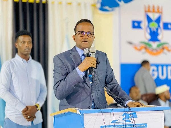 Cabdiraxmaan Odowaa u jawaabay Dubbe – “Wuxuu