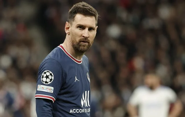 Dani Alves claims that Lionel Messi “does not enjoy it” at PSG