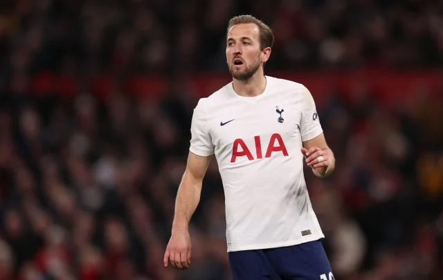 Harry Kane is the same as Wayne Rooney on an away aim document within the Premier League