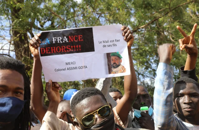 Mali orders French TV company RFI, France 24 off