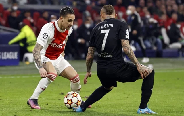Man Utd scouted 3 targets at Ajax vs Benfica