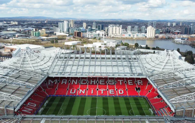 Old Trafford could possibly be bulldozed and rebuilt by Man Utd house owners