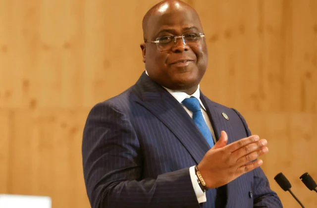 Thisekedi presents the development program for