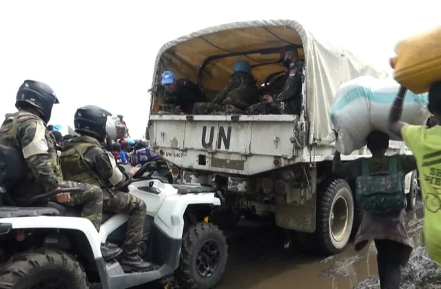 Ukraine recalls peacekeepers to fight Russian forces