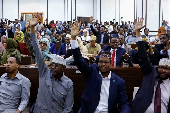 Reprioritizing Somalia's agenda: Why constitutional reform takes a back seat