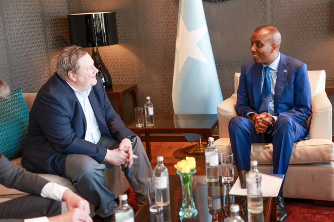 Somalia, US discuss counter-terrorism cooperation