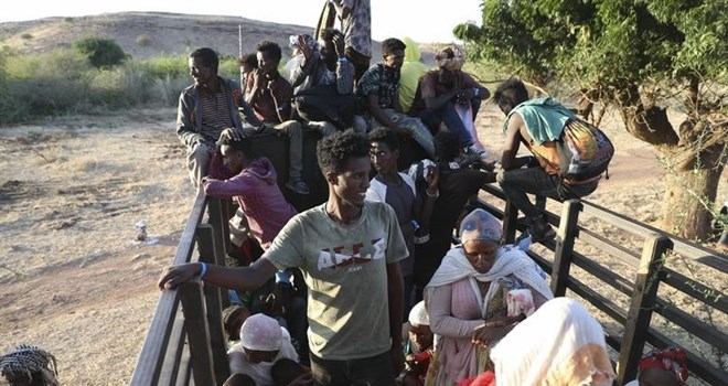 Smugglers abandon dozens of Ethiopians in Kenyan bushes