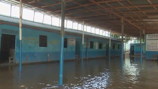 Education disrupted as floods destroy schools in Somalia