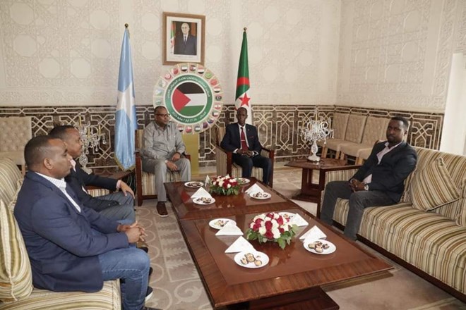 Somalia delegation arrives in Algeria for Arab Parliaments session