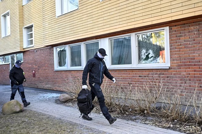 Swedish security service detains imam linked to Islamic State in Somalia