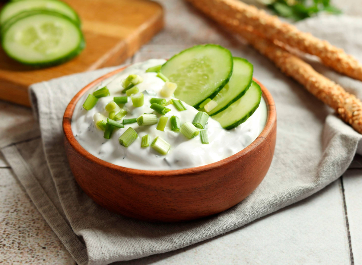 yogurt with cucumber