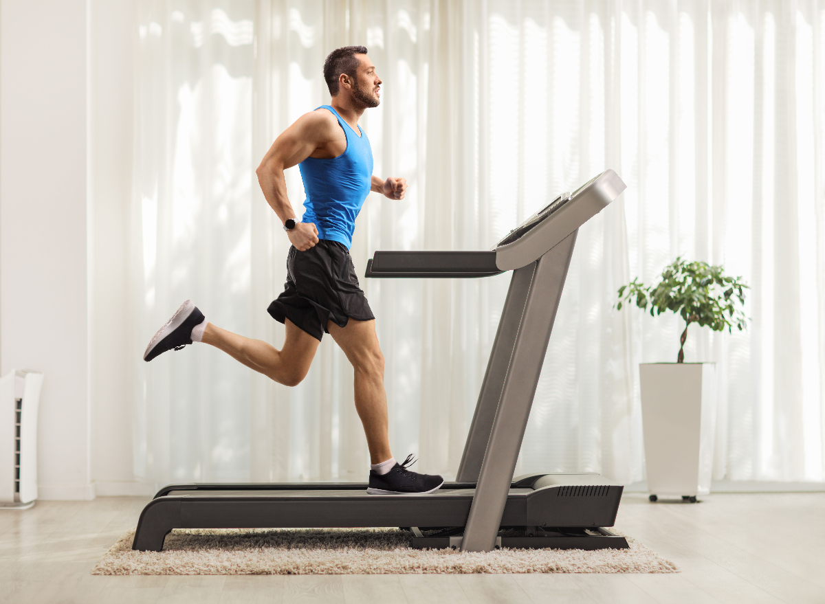 you do treadmill sprints, fat burning workouts at home