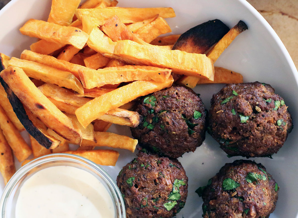 whole30 spicy meatballs with sweet potato fries