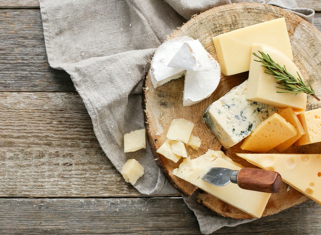 1726598211 Top 6 Low Sodium Cheeses Recommended by a Nutritionist