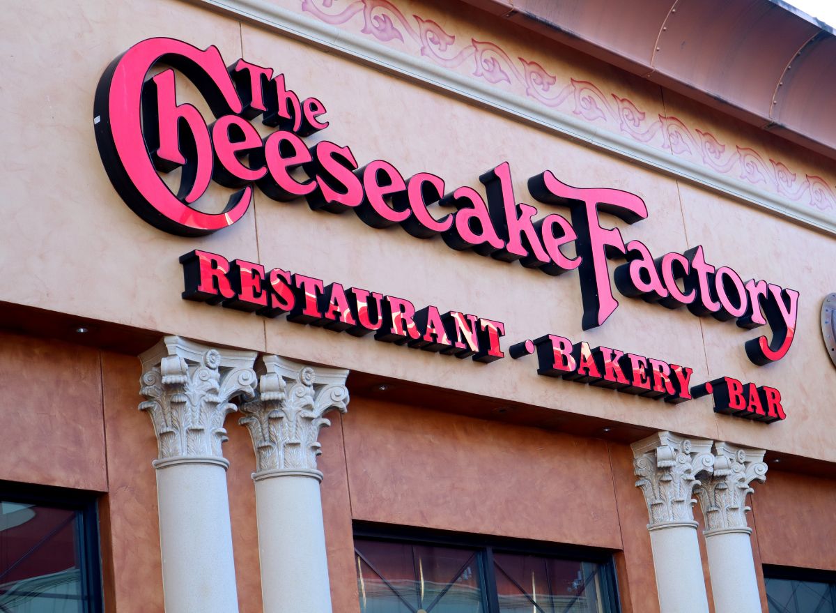 the cheesecake factory