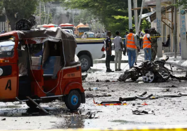 Explosions in Somalia Leave Six Dead and Many Injured