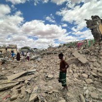 IED Explosion Claims 3 Lives and Injures 13 at Teashop in Central Somalia Town