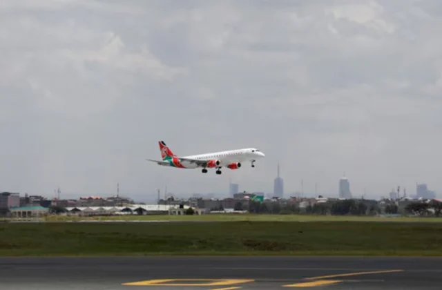 Kenyan Airport Union Workers Announce Strike in Response to Proposed Airport Leasing Plan