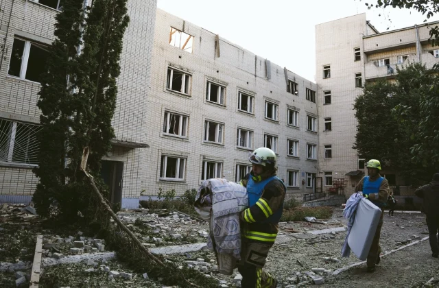 Russian Strikes on Medical Facility in Sumy Result in 8 Fatalities