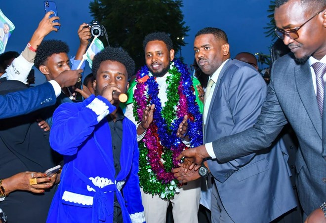 Somali Mainer returns to East Africa to run for regional president of his former state