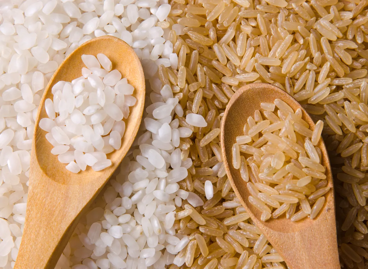 1728329330 Brown Rice versus White Rice Which is the Healthier Choice