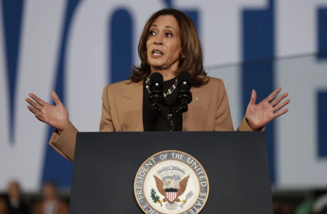 20,000 Individuals Gather in Georgia for Kamala Harris and Obama Rally