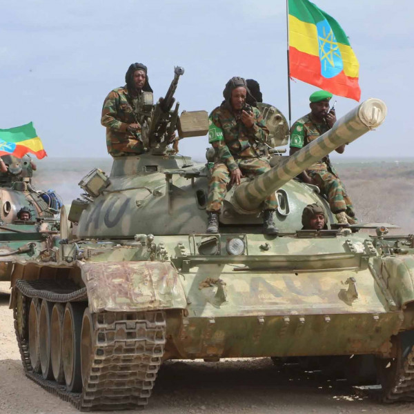 Al Shabaab Fighters Initiate Assault on Ethiopian Army Base in Somalia