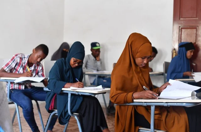 An Unprecedented 4,000 Aspiring Students Take Somali National University Entrance Exam